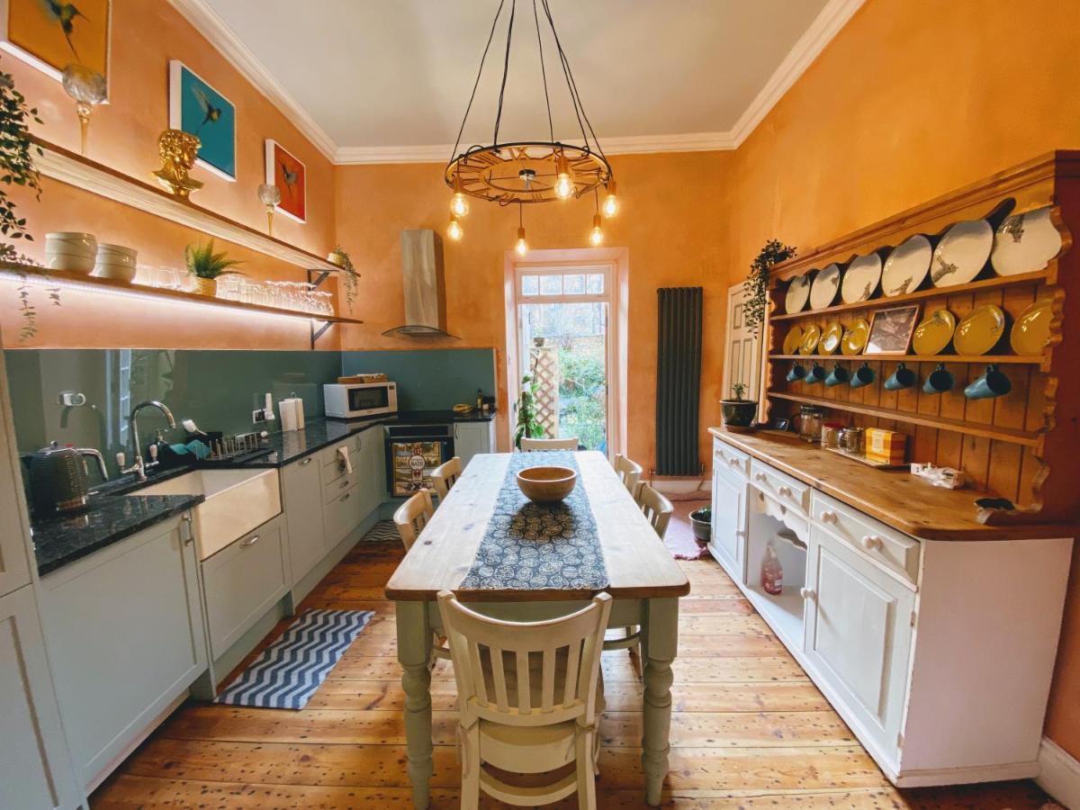 The Pickwick House 2 Bedroom Free Parking Bath Exterior foto
